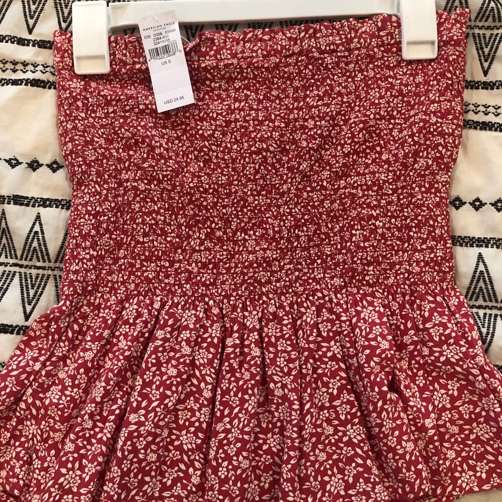 American Eagle flared bottom tube top
